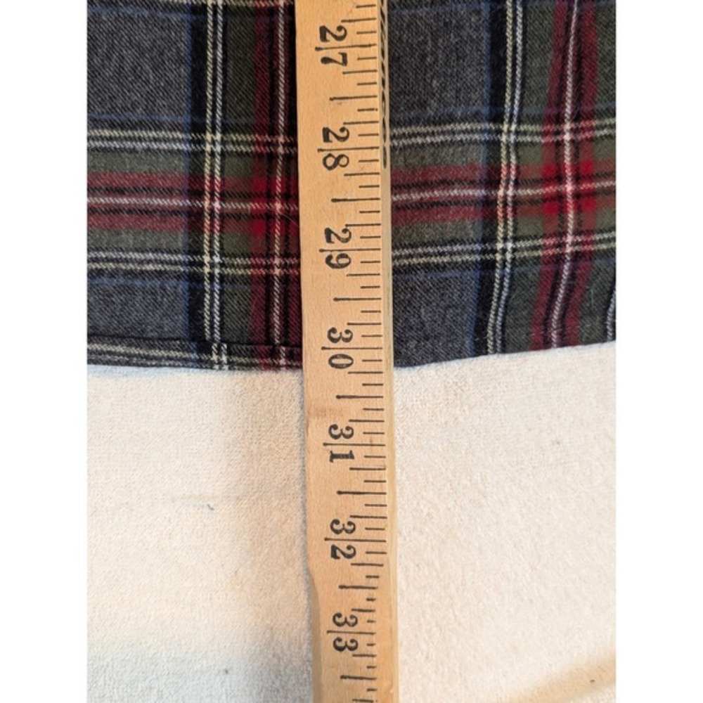 LL Bean Traditional Fit Plaid Flannel Button Down Shirt Men Red Green Gray Work - Picture 11 of 13